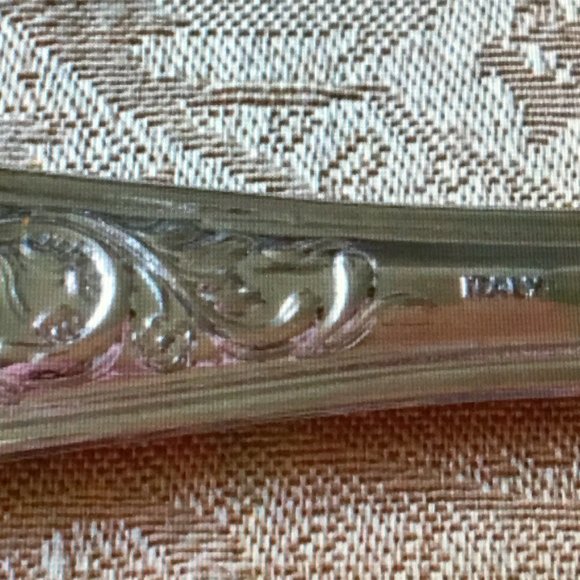 (SOLD)πHPπ Premium 51 Piece Italian Flatware Set, Service for 12 + Serving Set - Picture 16 of 16